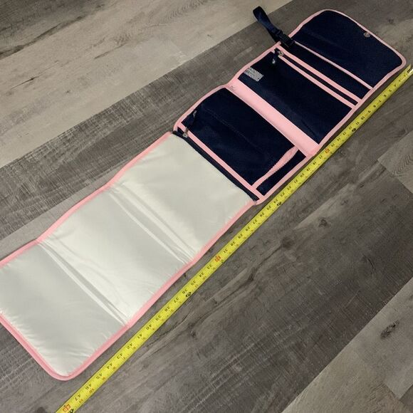 VINEYARD Vines x Target changing pad NWT - Picture 6 of 8